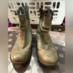 target girls zip heel booties